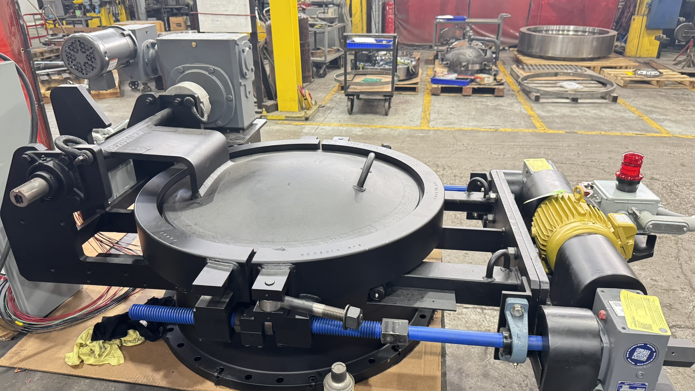 Automated yoke style closure on the factory floor