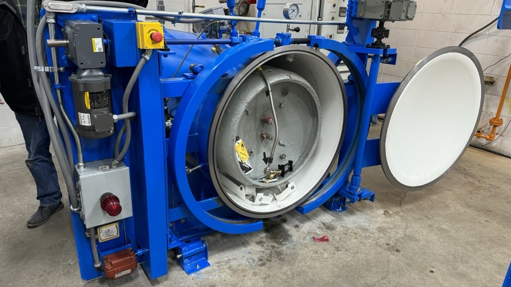Automated Yoke Style Closures